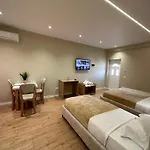 Arial Lofts 3* Vlorë