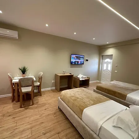 Arial Lofts 3* Vlorë