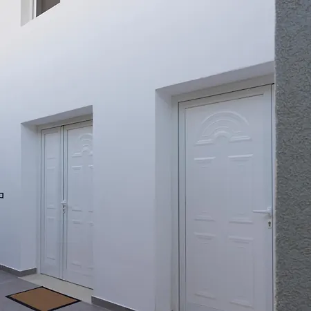 Hotell Arial Lofts 3*