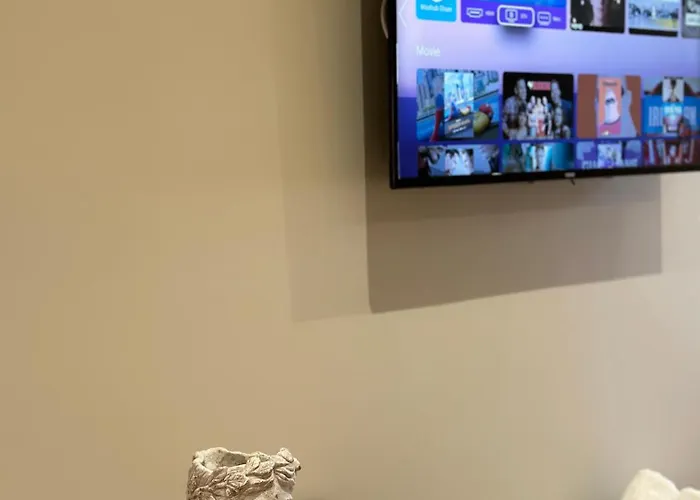 Отель Arial Lofts 3*