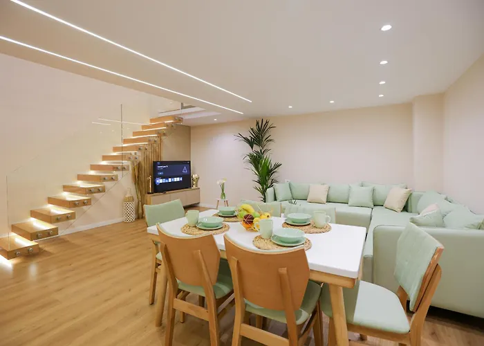 Arial Lofts Отель