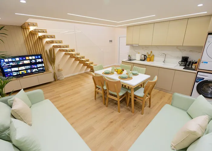 Arial Lofts 3* Влёра