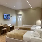 Hotel Arial Lofts