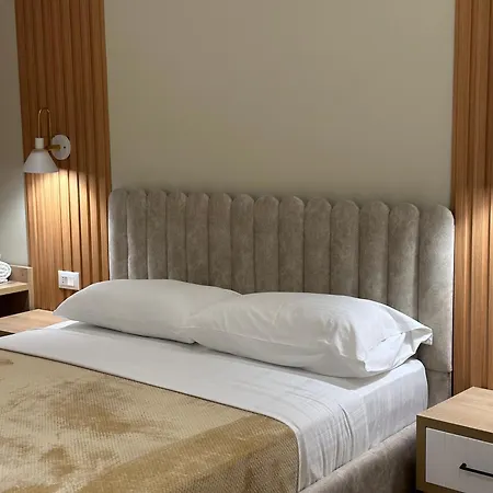 Arial Lofts 3*