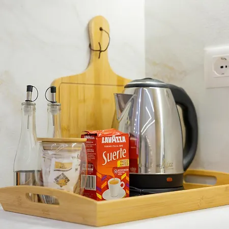 Hotel Arial Lofts 3*